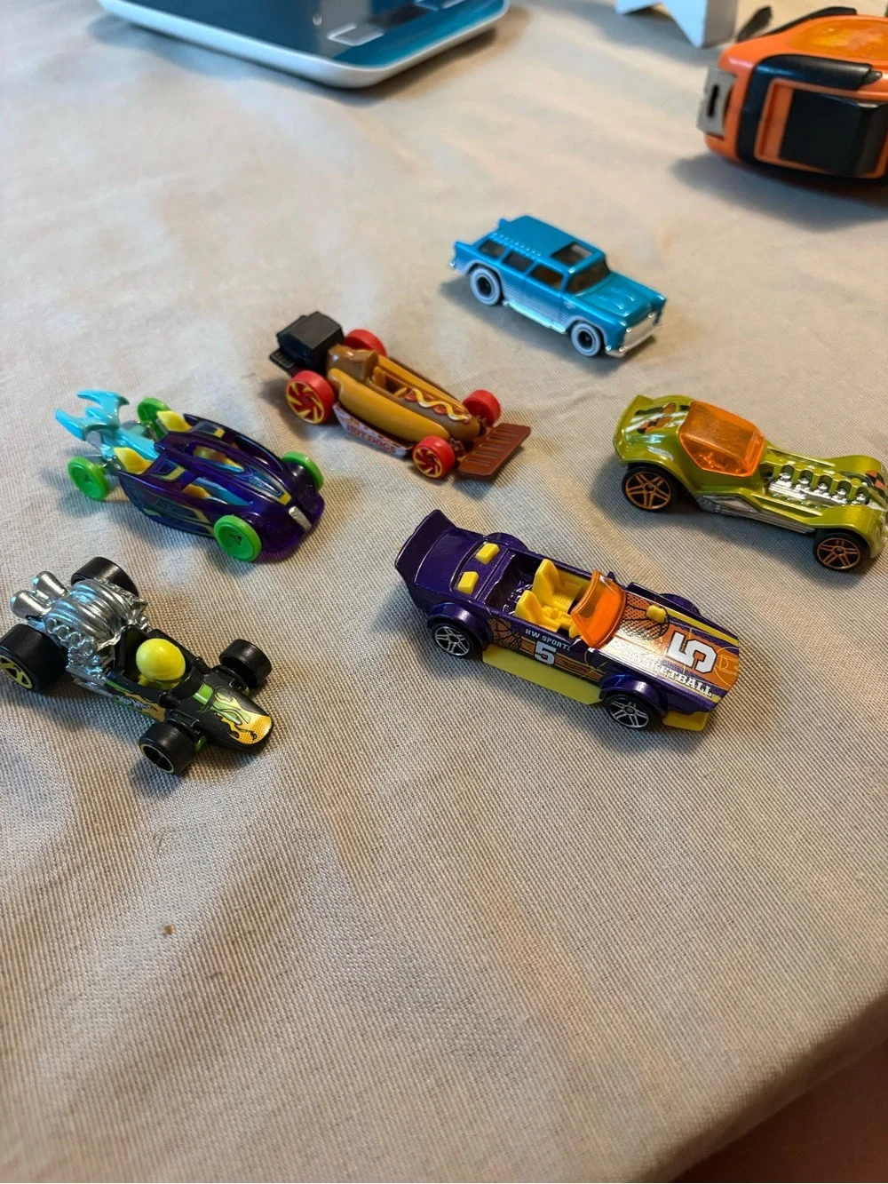 Hot Wheels set colorful